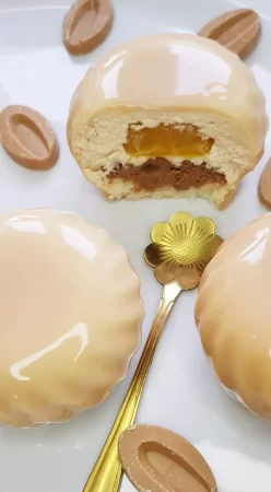 Entremet Dulcey, passion et mangue