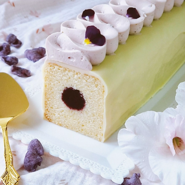 Cake fruits rouges et violette
