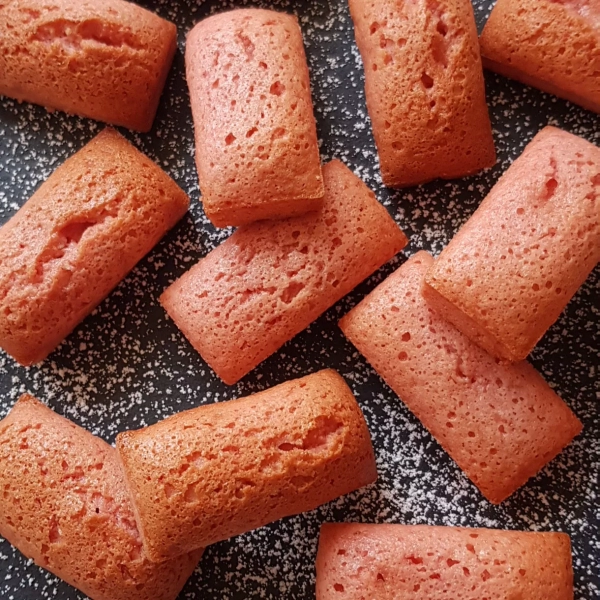 Financiers aux pralines roses