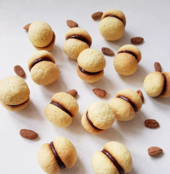 Baisers de dame (Baci di dama)