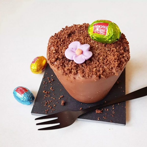 Trompe l'oeil pot de fleur au chocolat