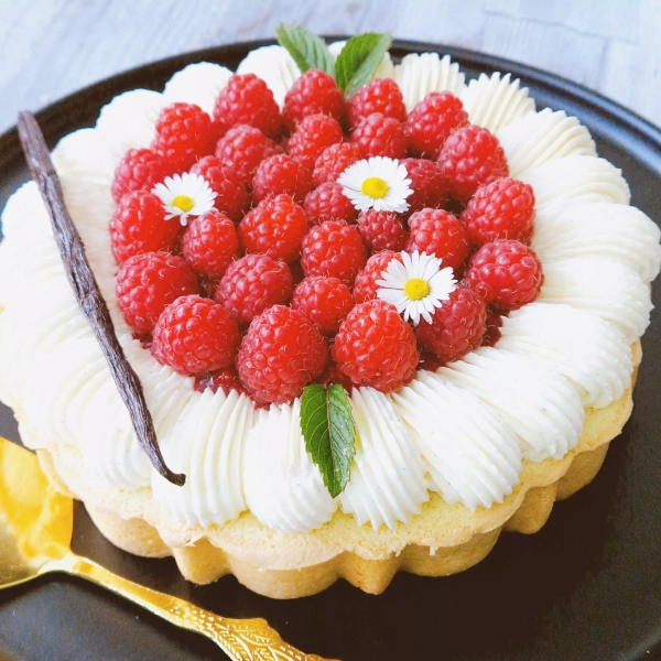 Tarte vanille et framboises