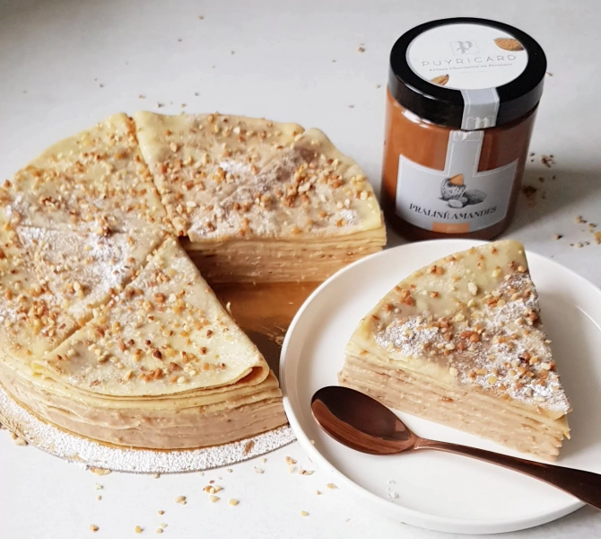 Gâteau de crêpes praliné